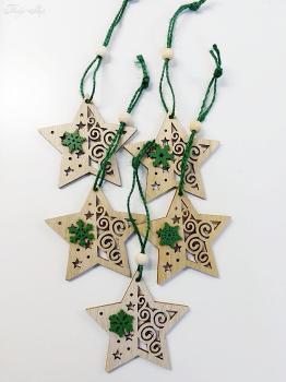 Weihnachtsstern mit grüner Schneeflocke